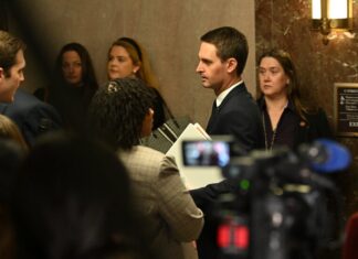 Snap врегульовує позов про залежність від технічних засобів незадовго до знакового суду