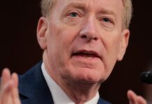 Корпорація Майкрософт зобов’язується покривати зростаючі витрати на електроенергію для центрів обробки даних