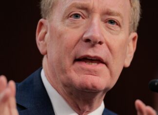 Корпорація Майкрософт зобов’язується покривати зростаючі витрати на електроенергію для центрів обробки даних