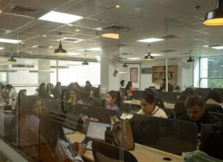 Індійський Офіс Зворотного Зв’язку Зіткнувся з Переворотом через Зростання Автоматизації ІІ