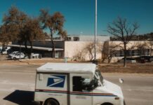 Обширна Бізнес-мережа Ілона Маска в Техасі Розкрита